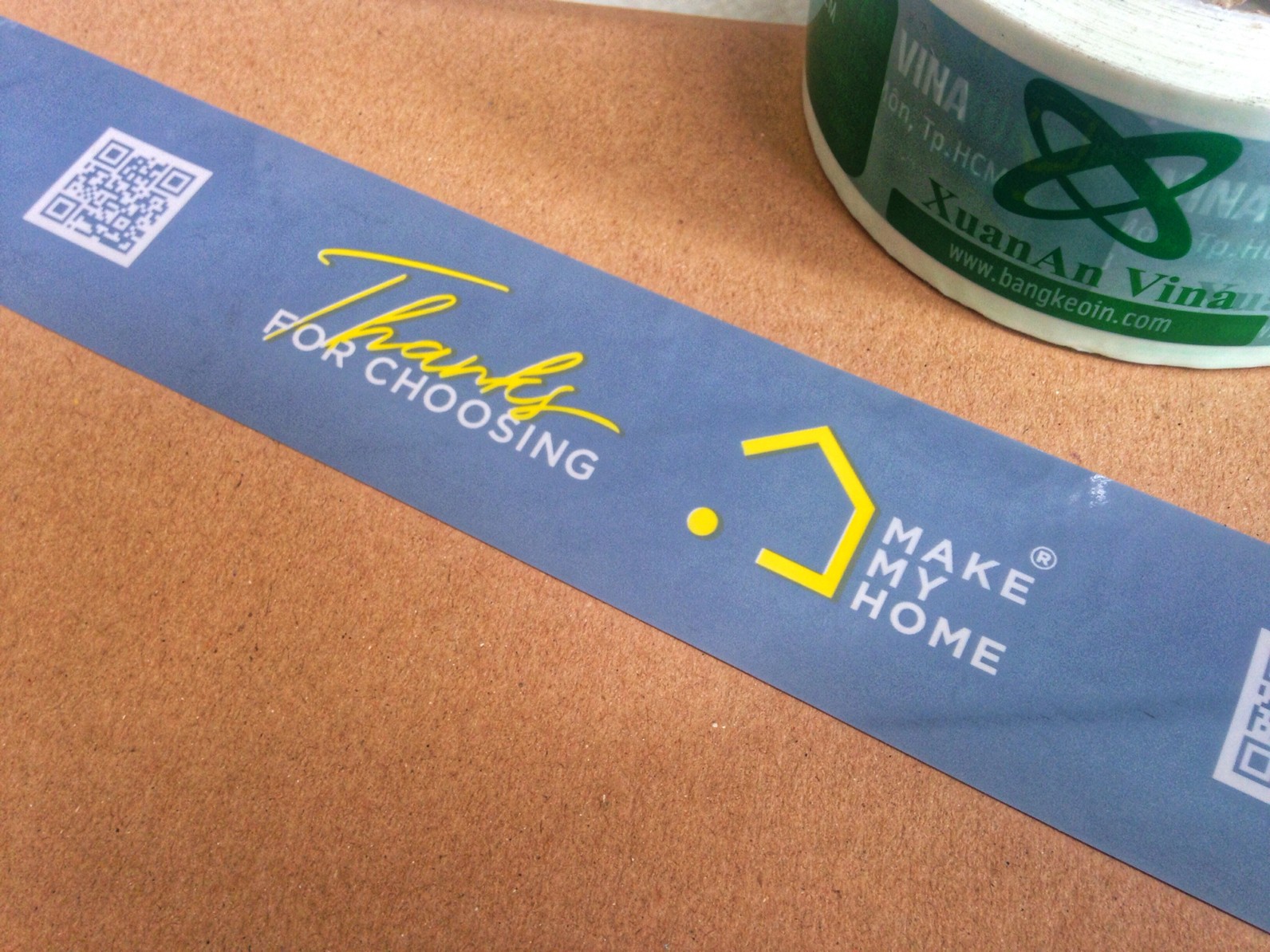 Băng keo in Make My Home Xuân An
